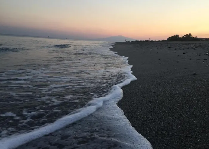 Oikos 住宿加早餐酒店