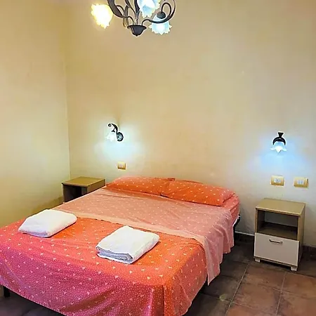 Oikos Bed & Breakfast